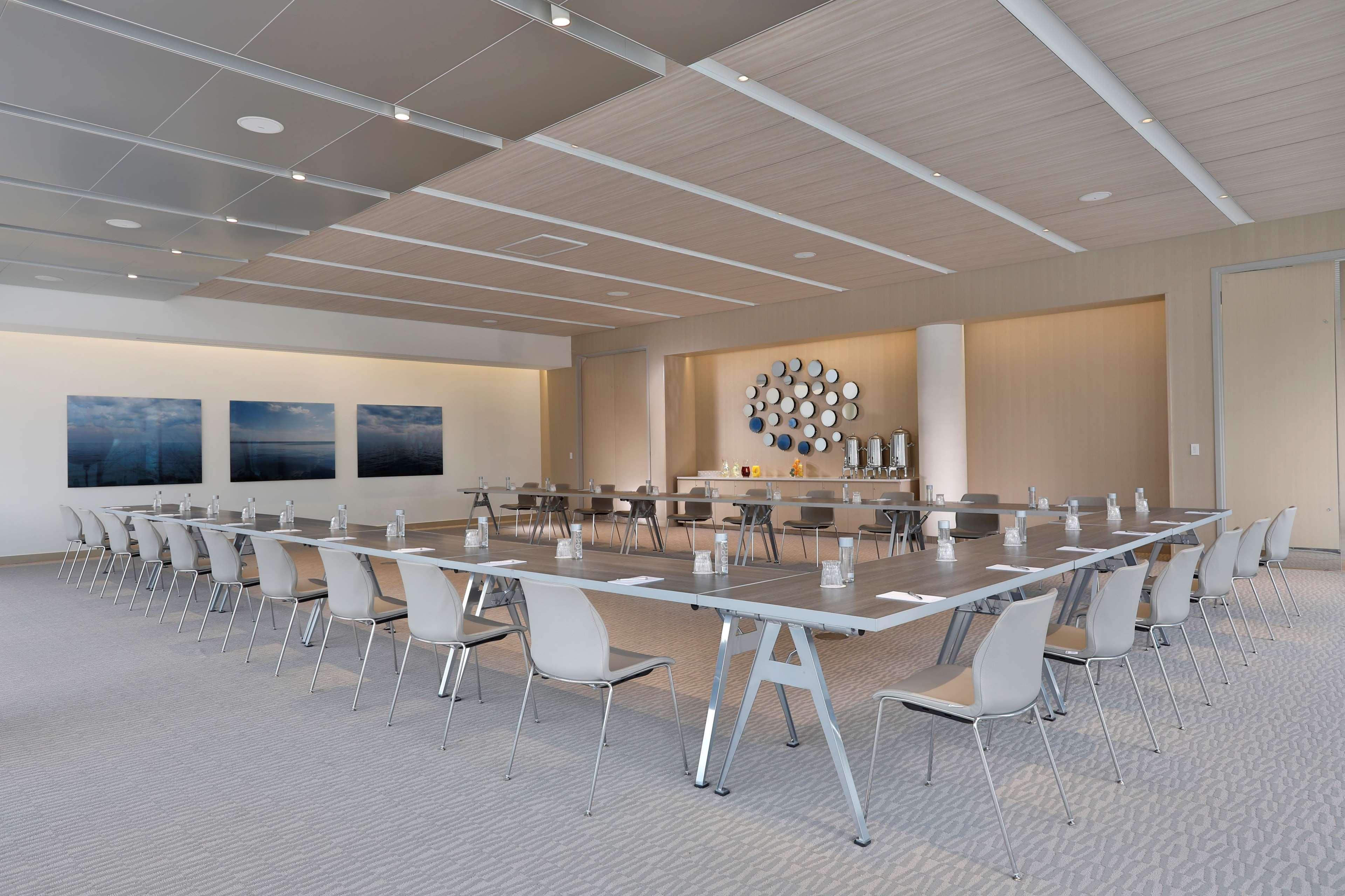 Hall Arts Hotel Dallas, Curio Collection By Hilton Exterior foto