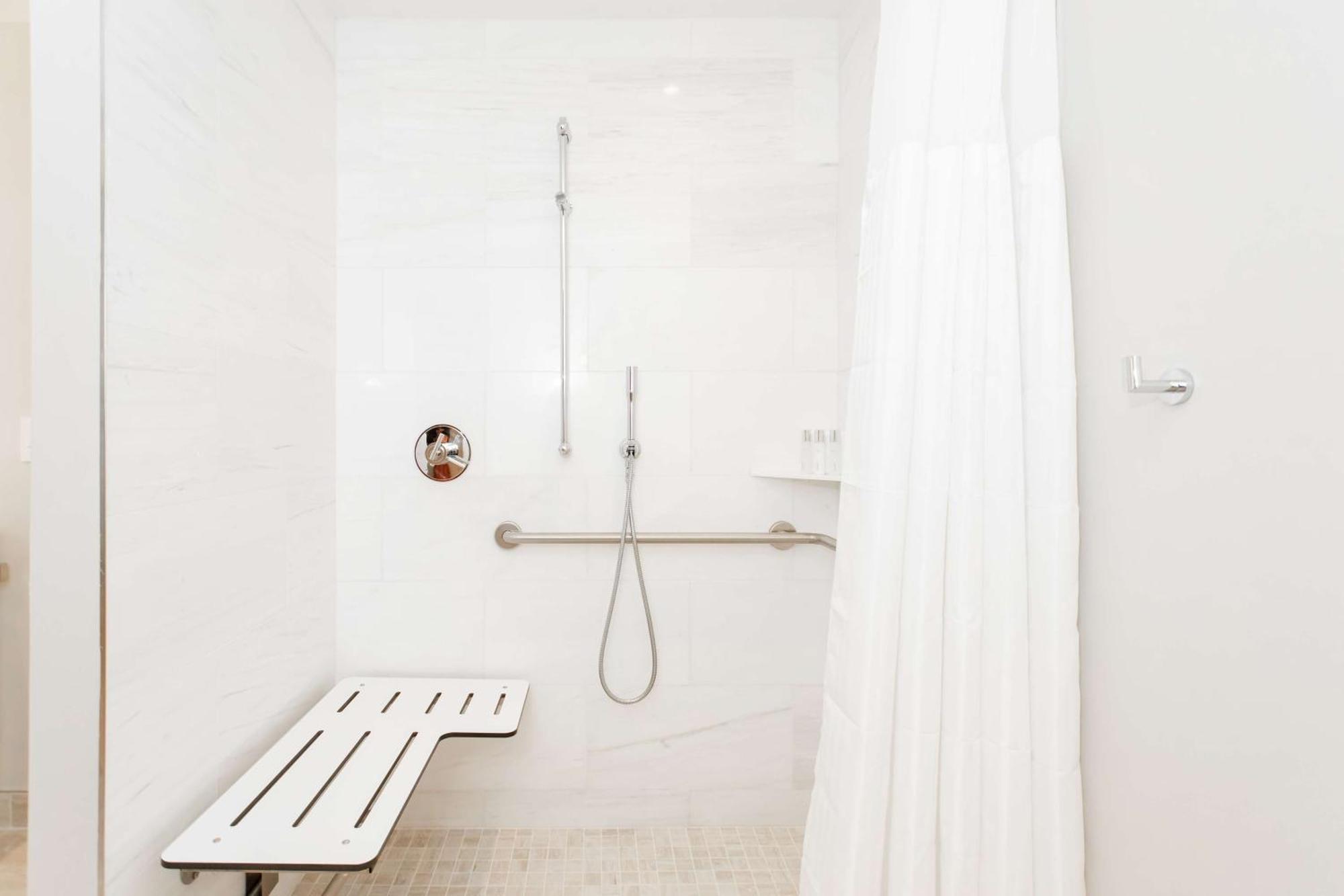 Hall Arts Hotel Dallas, Curio Collection By Hilton Exterior foto