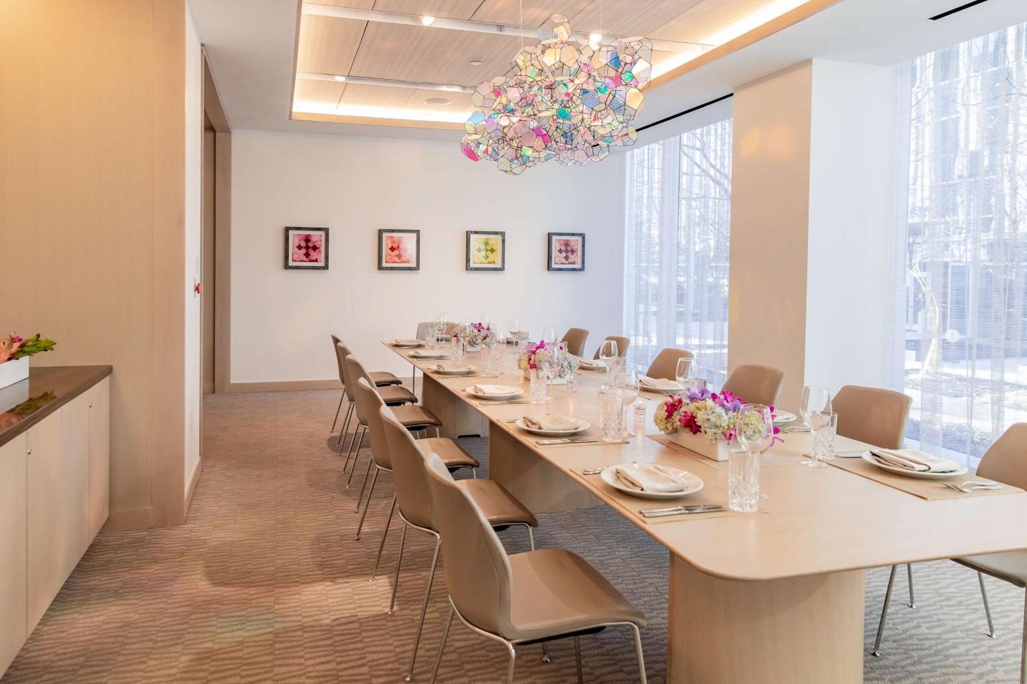Hall Arts Hotel Dallas, Curio Collection By Hilton Exterior foto