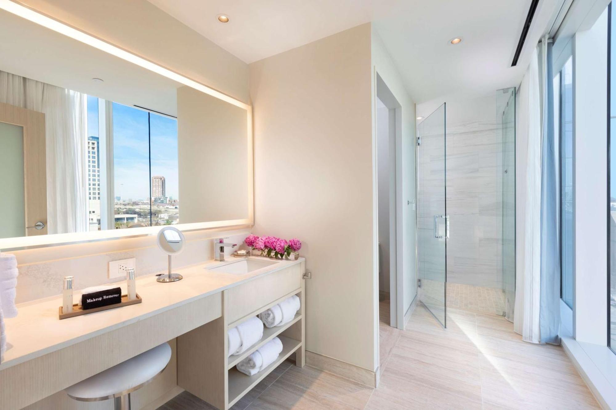 Hall Arts Hotel Dallas, Curio Collection By Hilton Exterior foto