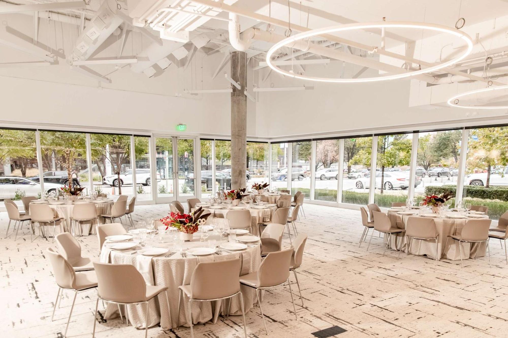 Hall Arts Hotel Dallas, Curio Collection By Hilton Exterior foto